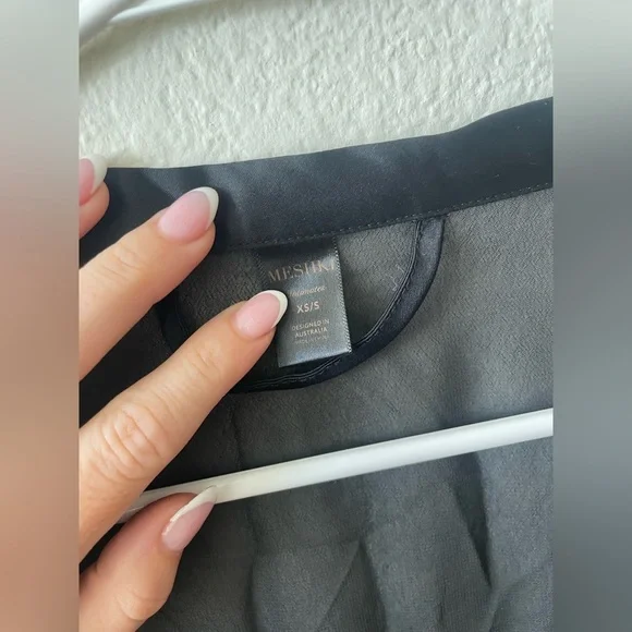 Meshki black mesh light weight long fur tie robe - Picture 2 of 3